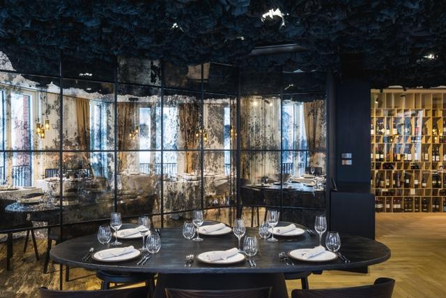 商業空間:里加老縣城現代風格餐廳設計