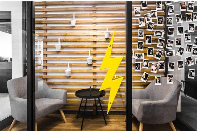 高端辦公室裝修設計經典案例:波蘭Droids科技公司辦公室設計