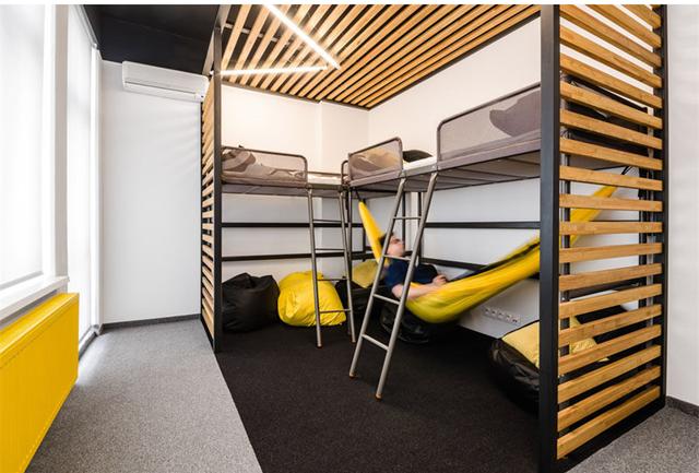 高端辦公室裝修設計經典案例:波蘭Droids科技公司辦公室設計