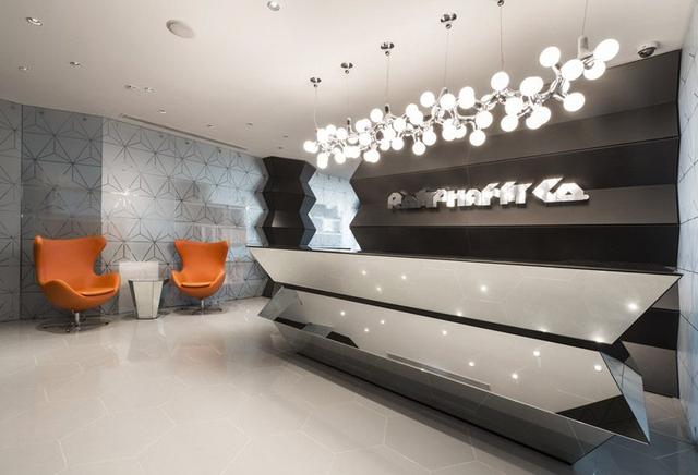 說出來你可能不信，如此暗黑夸張的辦公室竟然來自俄羅斯